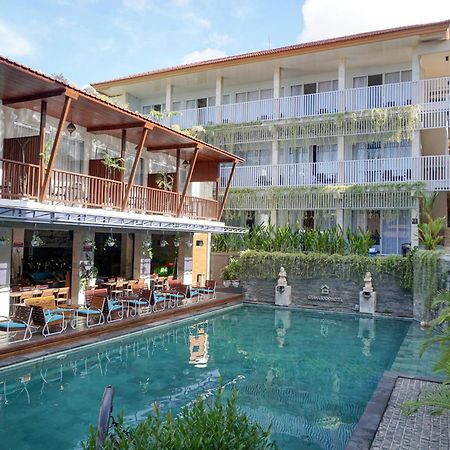 Graha Socio Hotel Nusa Dua  Extérieur photo